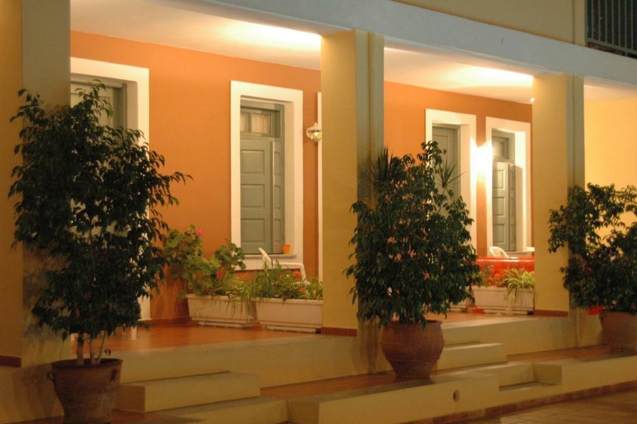Vecchio Hotel ريثيمنو المظهر الخارجي الصورة