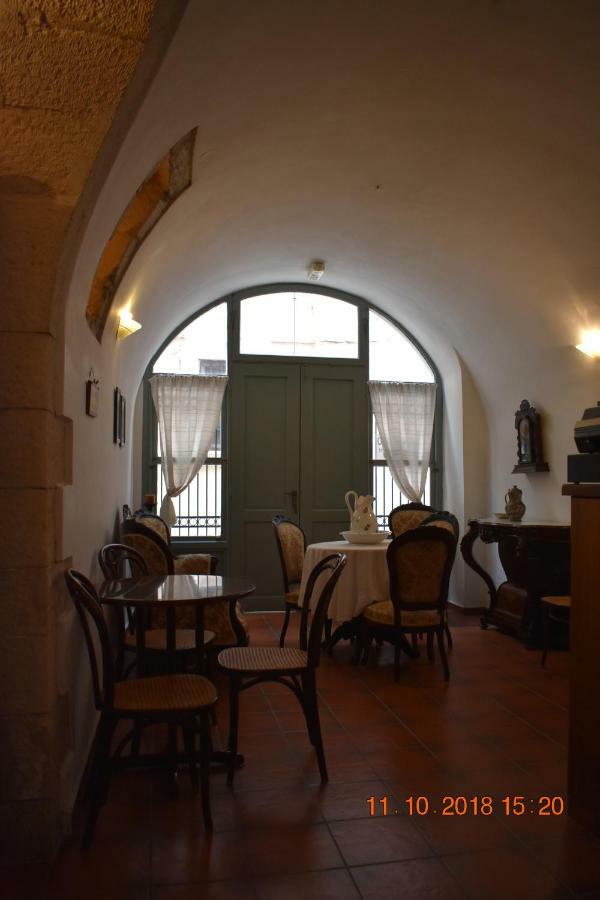 Vecchio Hotel ريثيمنو المظهر الخارجي الصورة